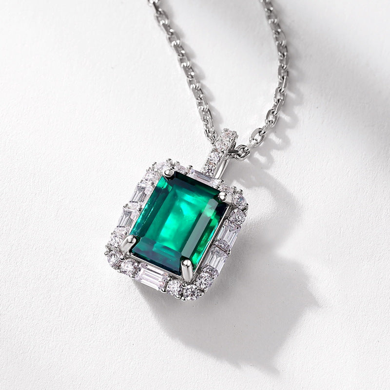 Lab-grown emerald pendant necklace in S925 silver - product image 4