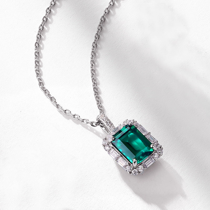 Lab-grown emerald pendant necklace in S925 silver - product image 3
