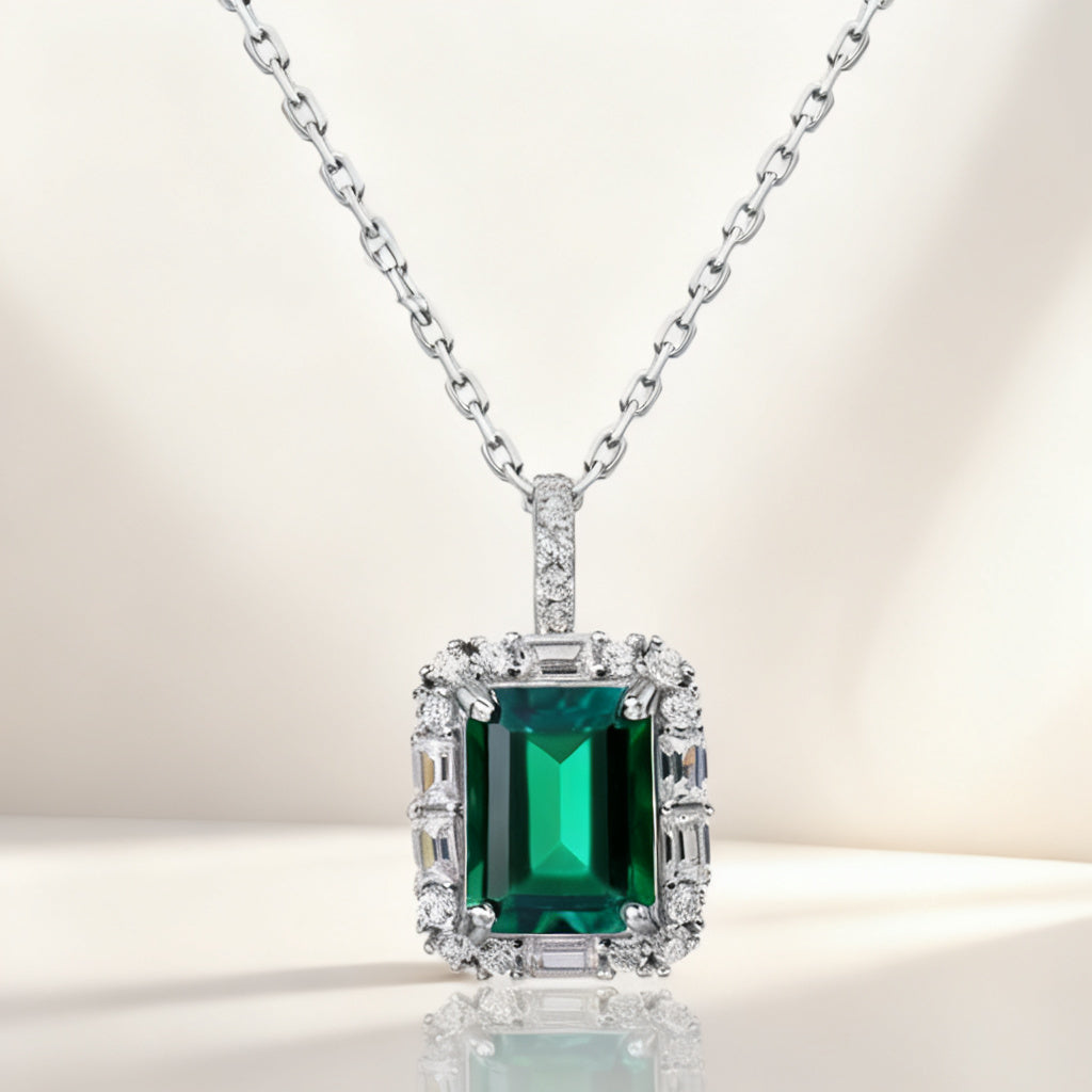 Lab-grown emerald pendant necklace in S925 silver