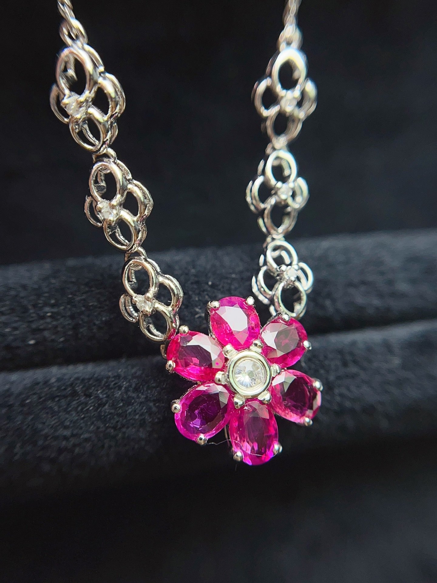 18K Gold Natural Burmese Ruby Necklace