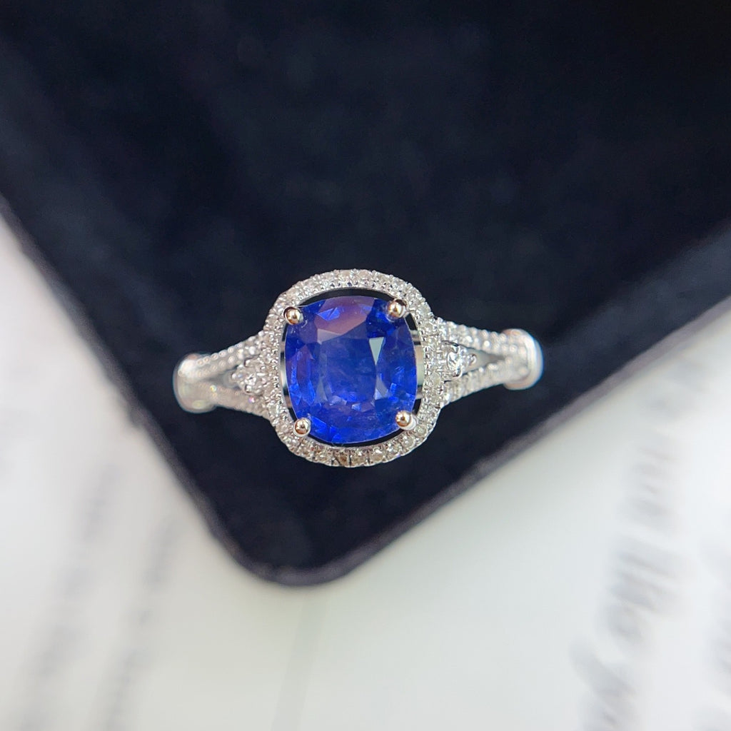 18K Gold Natural Sapphire Ring