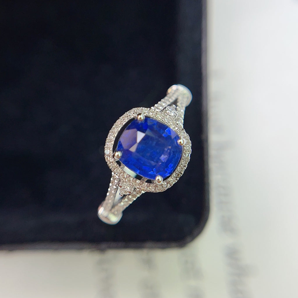 18K Gold Natural Sapphire Ring