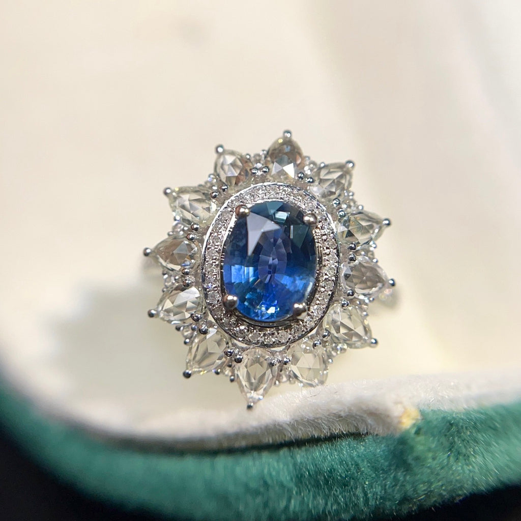 18K Gold Natural Sapphire Ring