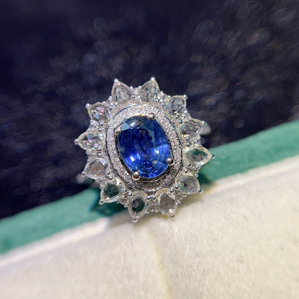 18K Gold Natural Sapphire Ring