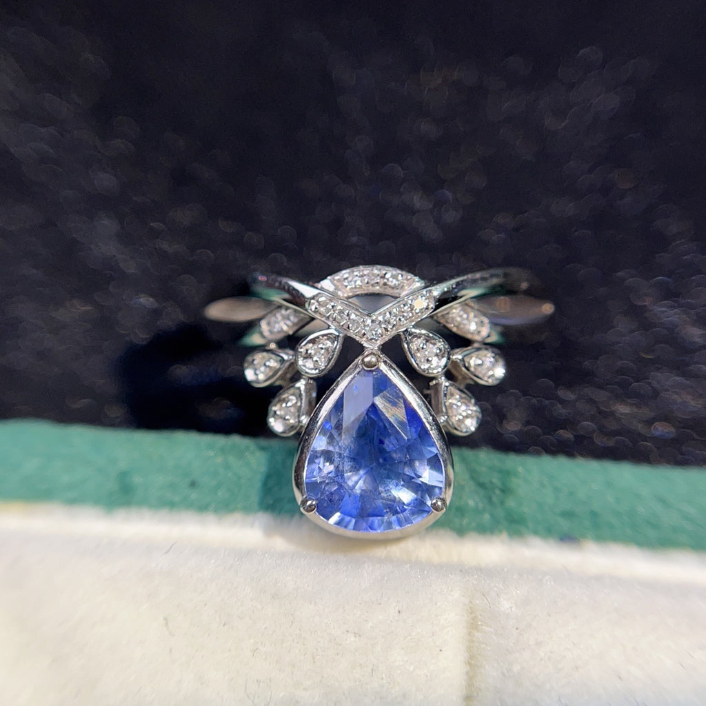 18K Gold Natural Sapphire Ring