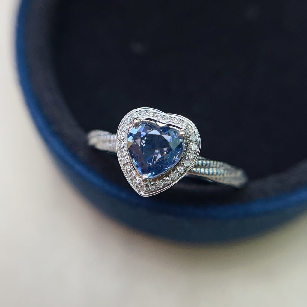 18K Gold Natural Sapphire Ring