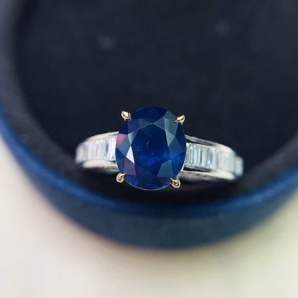 18K Gold Natural Sapphire Ring