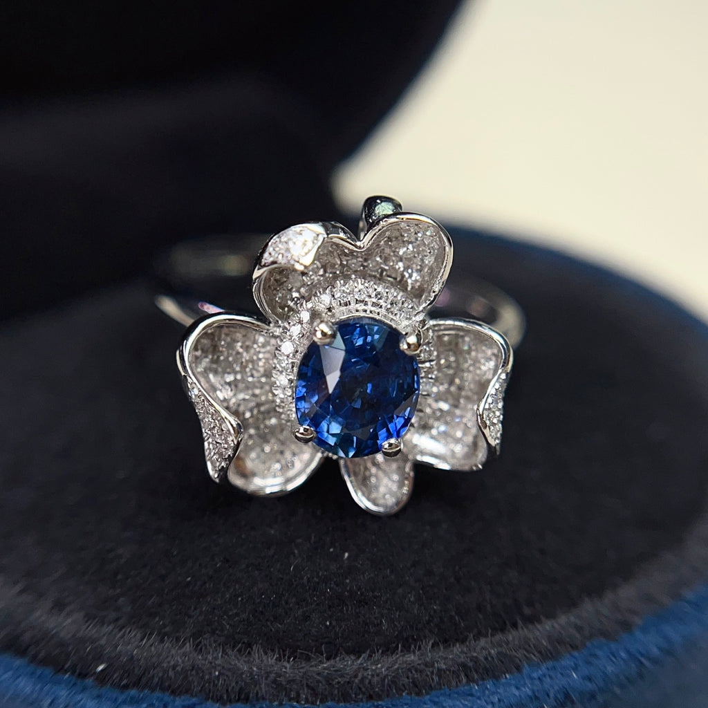 18K Gold Natural Sapphire Ring