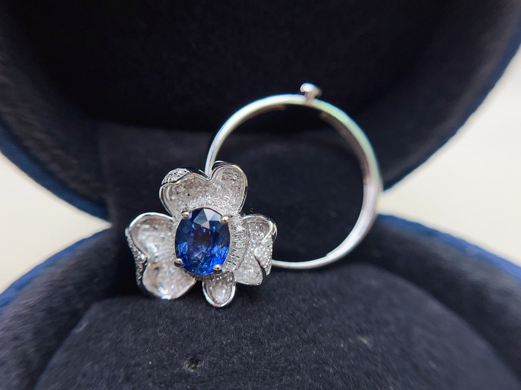 18K Gold Natural Sapphire Ring