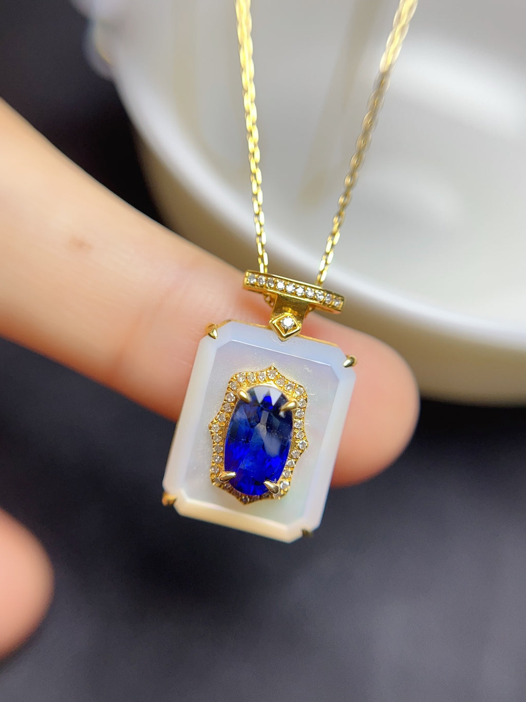 Natural Sapphire Necklace in 18K Gold, Diamond Accent