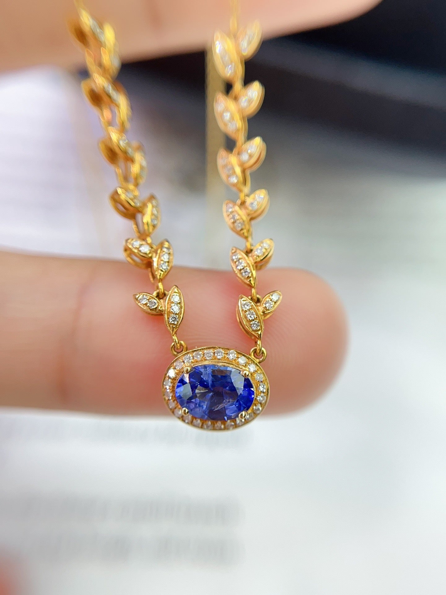 Natural Sapphire Necklace in 18K Gold, Diamond Accent