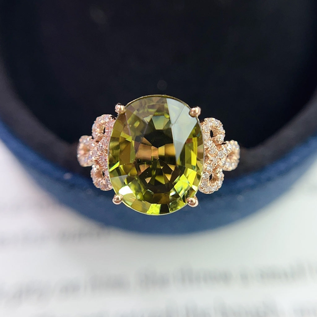 Natural Tourmaline Ring in 18K Gold