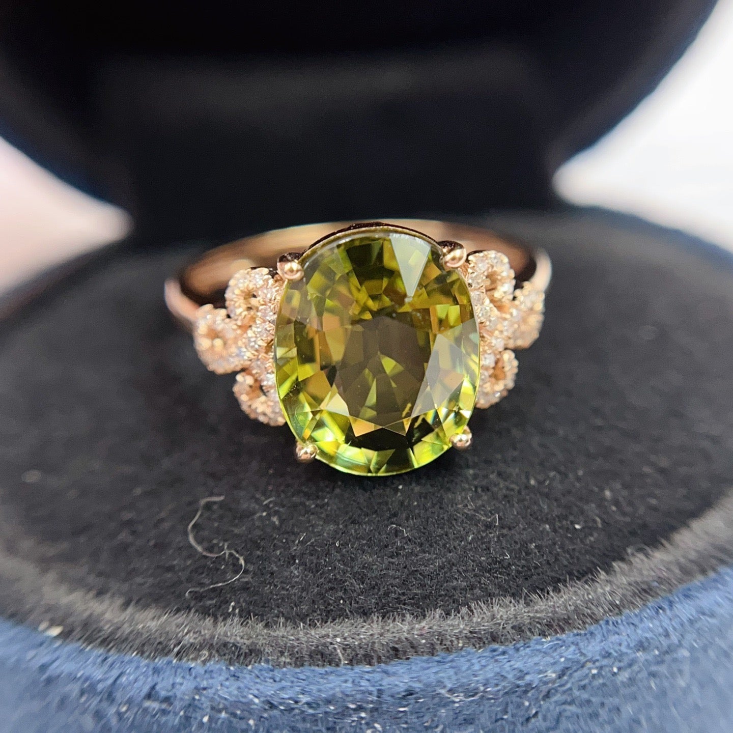 Natural Tourmaline Ring in 18K Gold
