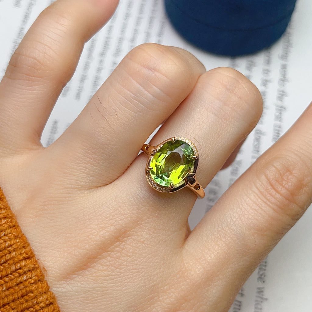 Natural Tourmaline Ring in 18K Gold