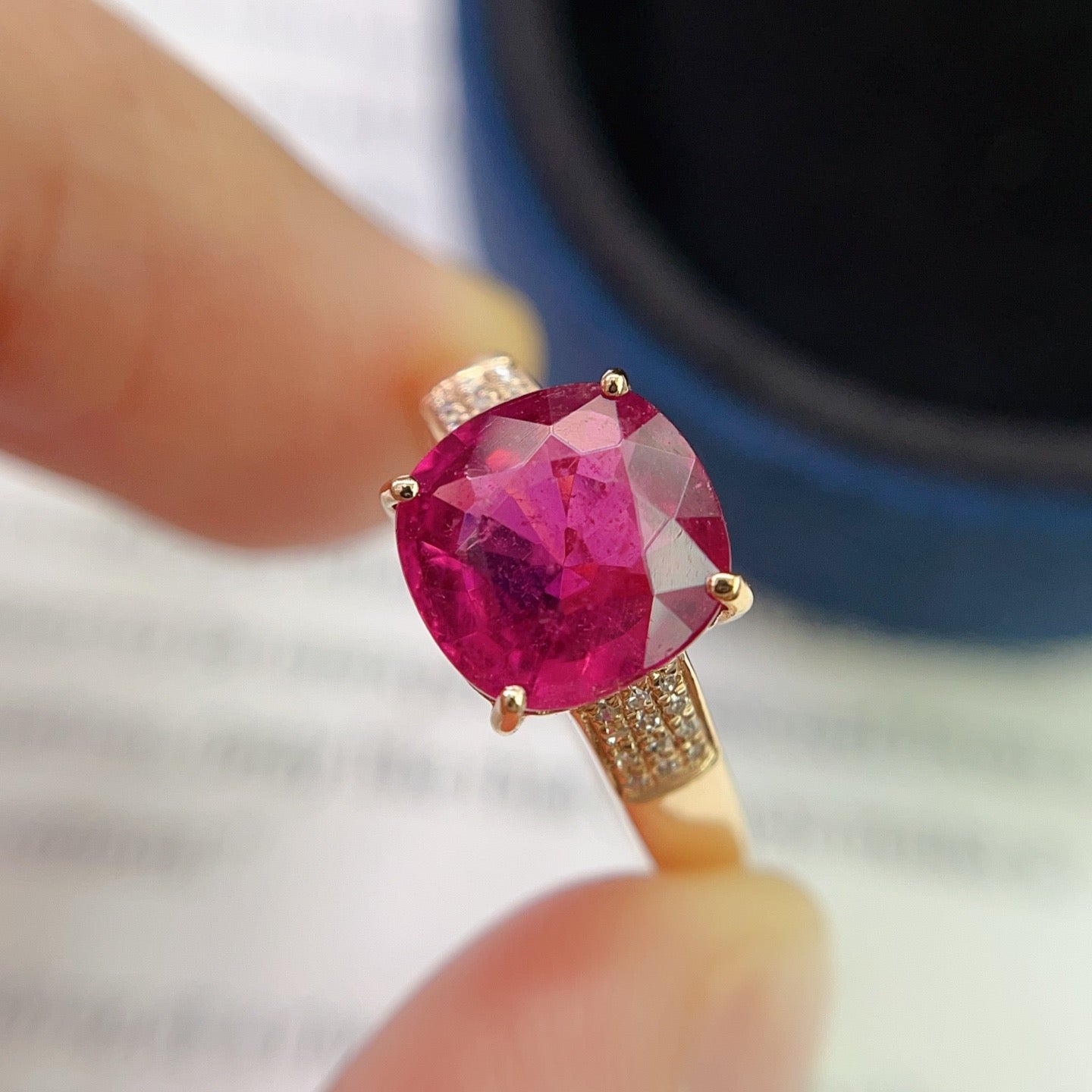Natural Tourmaline Ring in 18K Gold