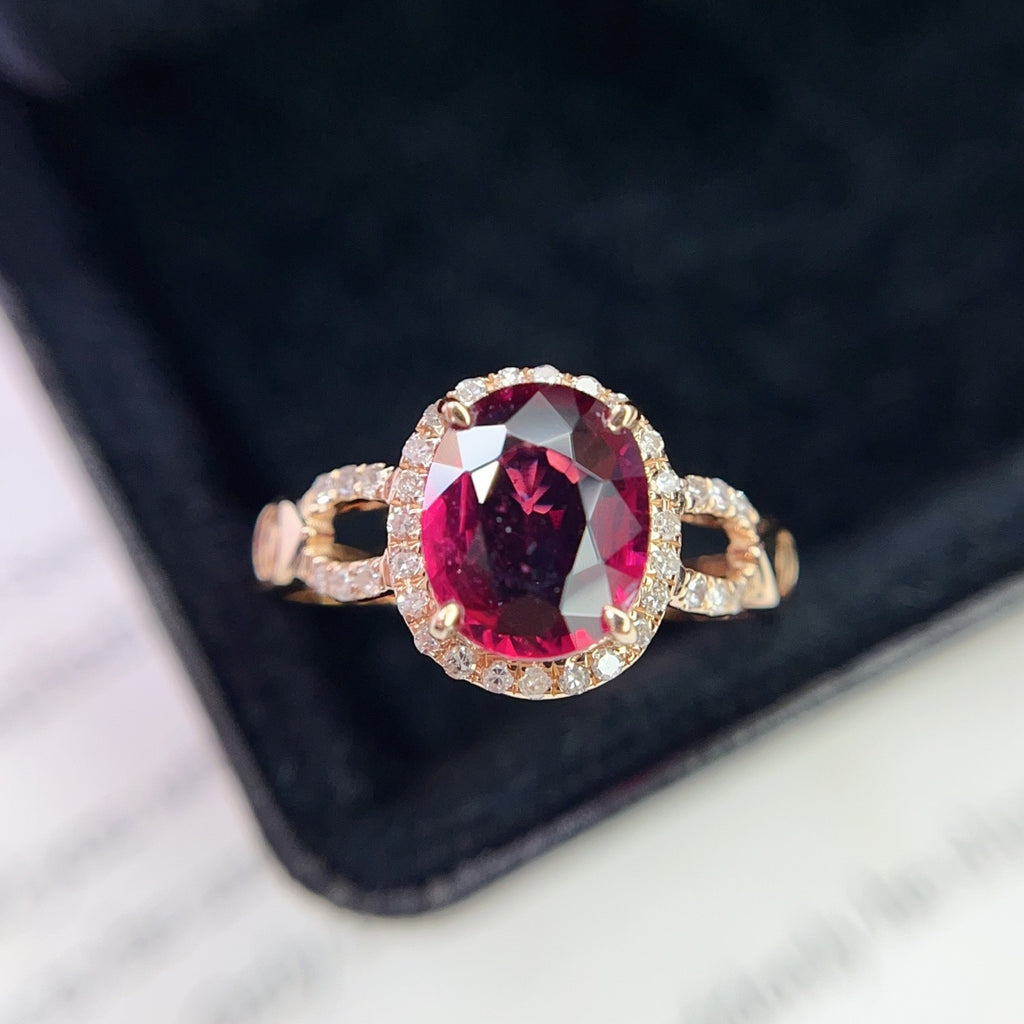 Natural Tourmaline Ring in 18K Gold