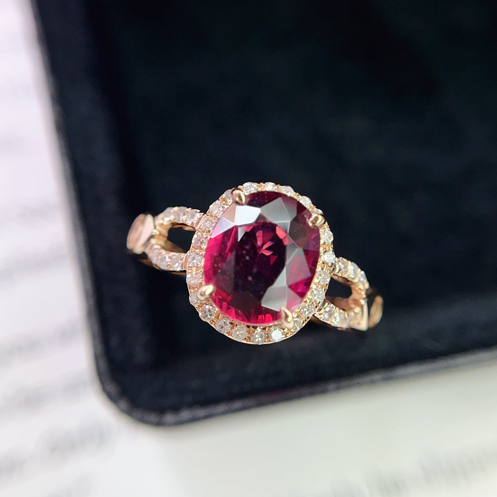 Natural Tourmaline Ring in 18K Gold