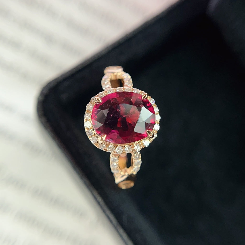 Natural Tourmaline Ring in 18K Gold
