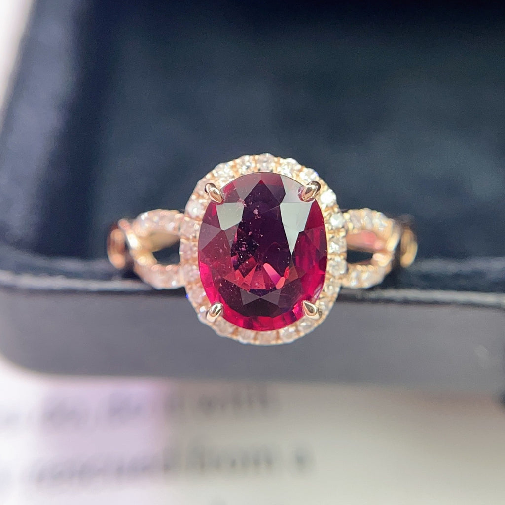 Natural Tourmaline Ring in 18K Gold
