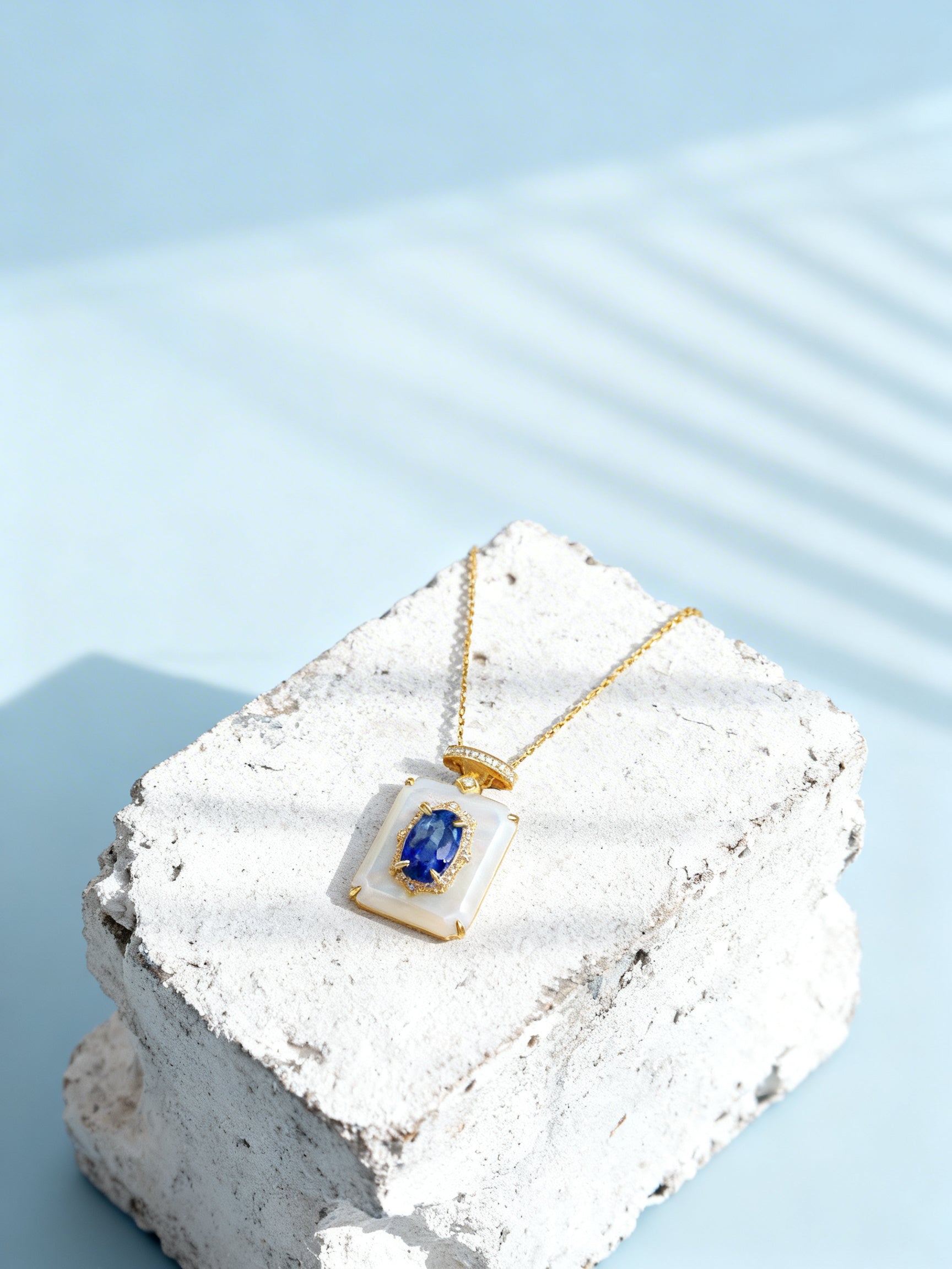 Natural Sapphire Necklace in 18K Gold, Diamond Accent