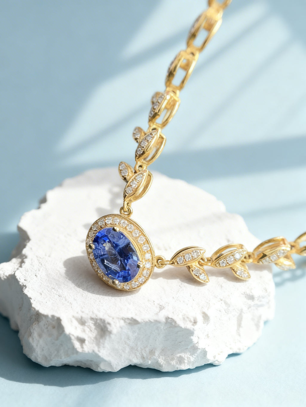 Natural Sapphire Necklace in 18K Gold, Diamond Accent