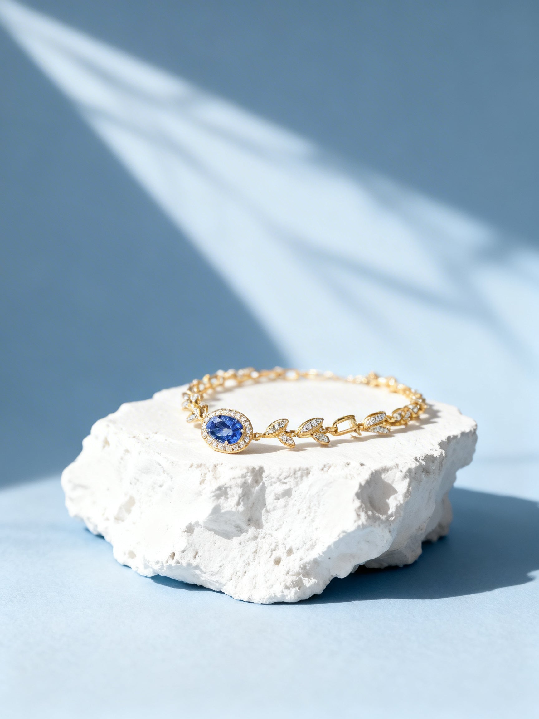 Natural Sapphire Necklace in 18K Gold, Diamond Accent