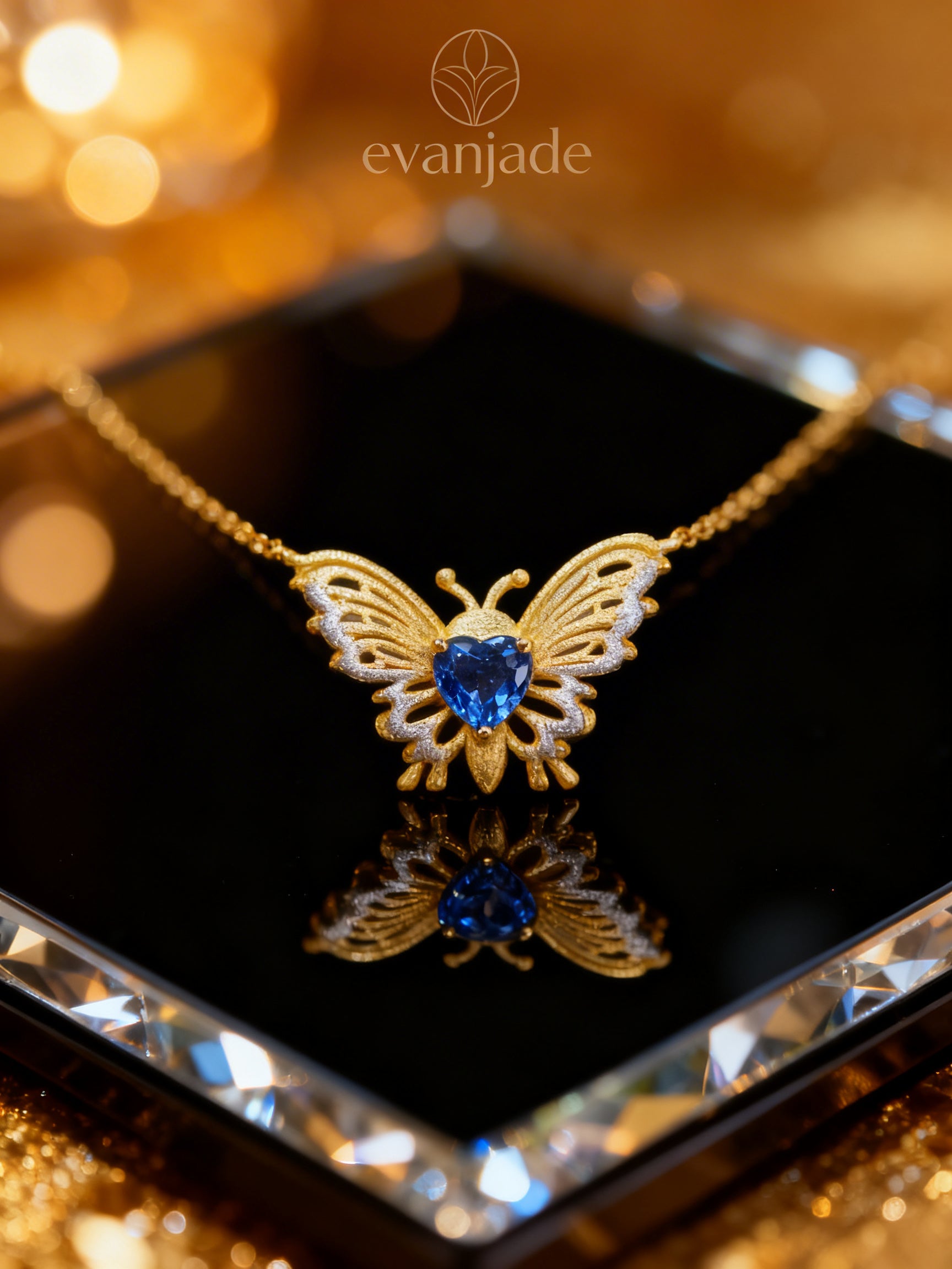 Natural Sapphire Necklace in 18K Gold