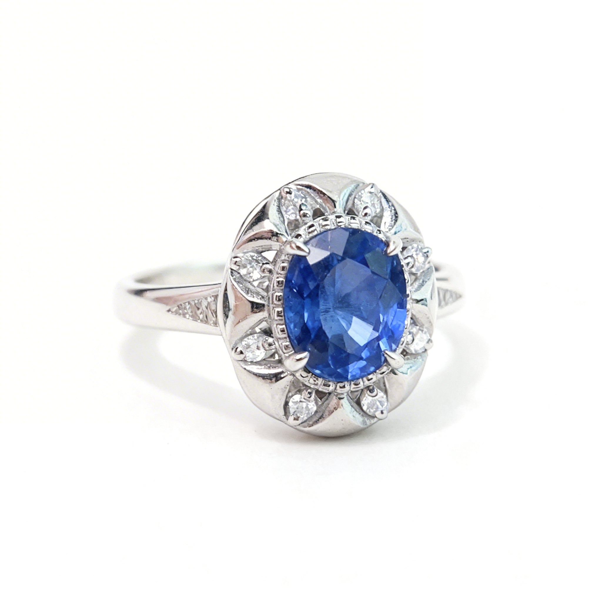 18K Gold Natural Sapphire Ring