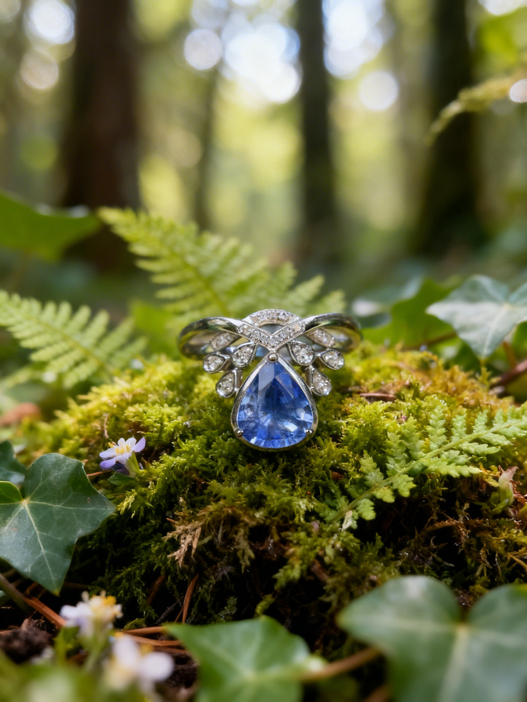 18K Gold Natural Sapphire Ring