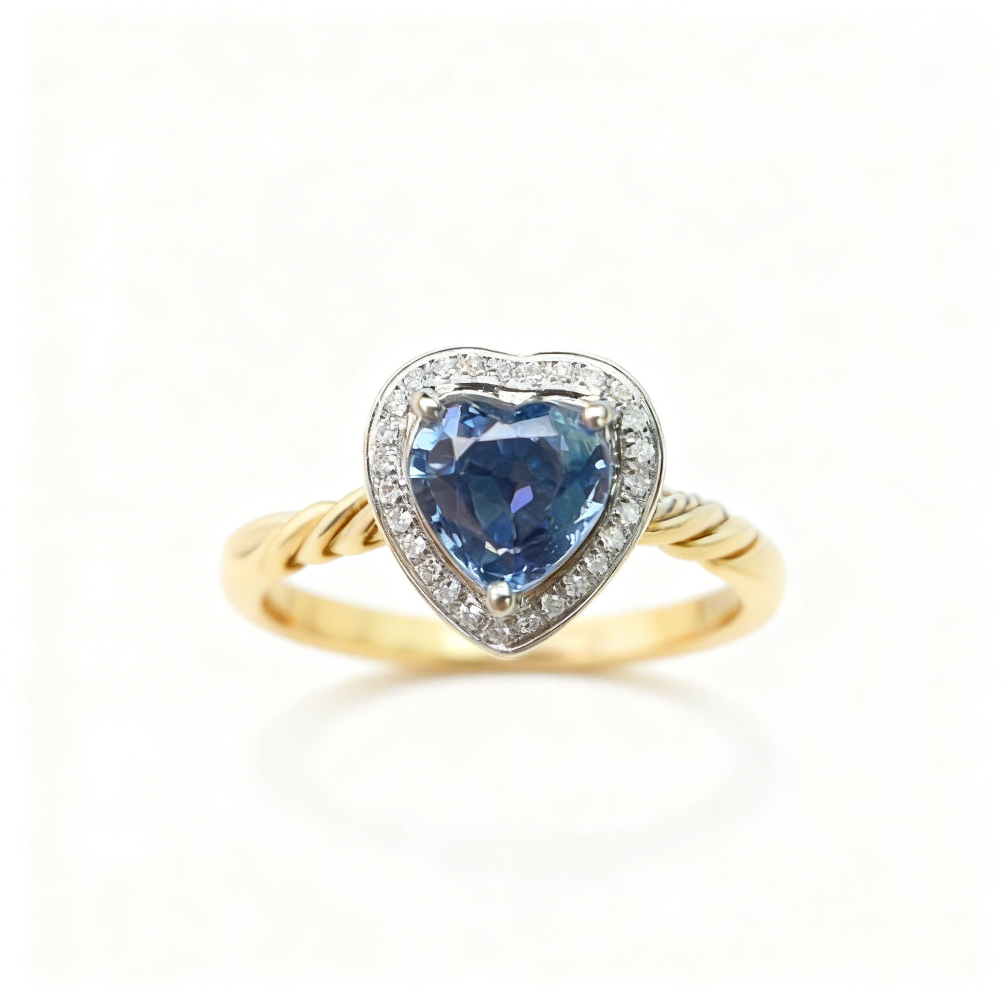 18K Gold Natural Sapphire Ring