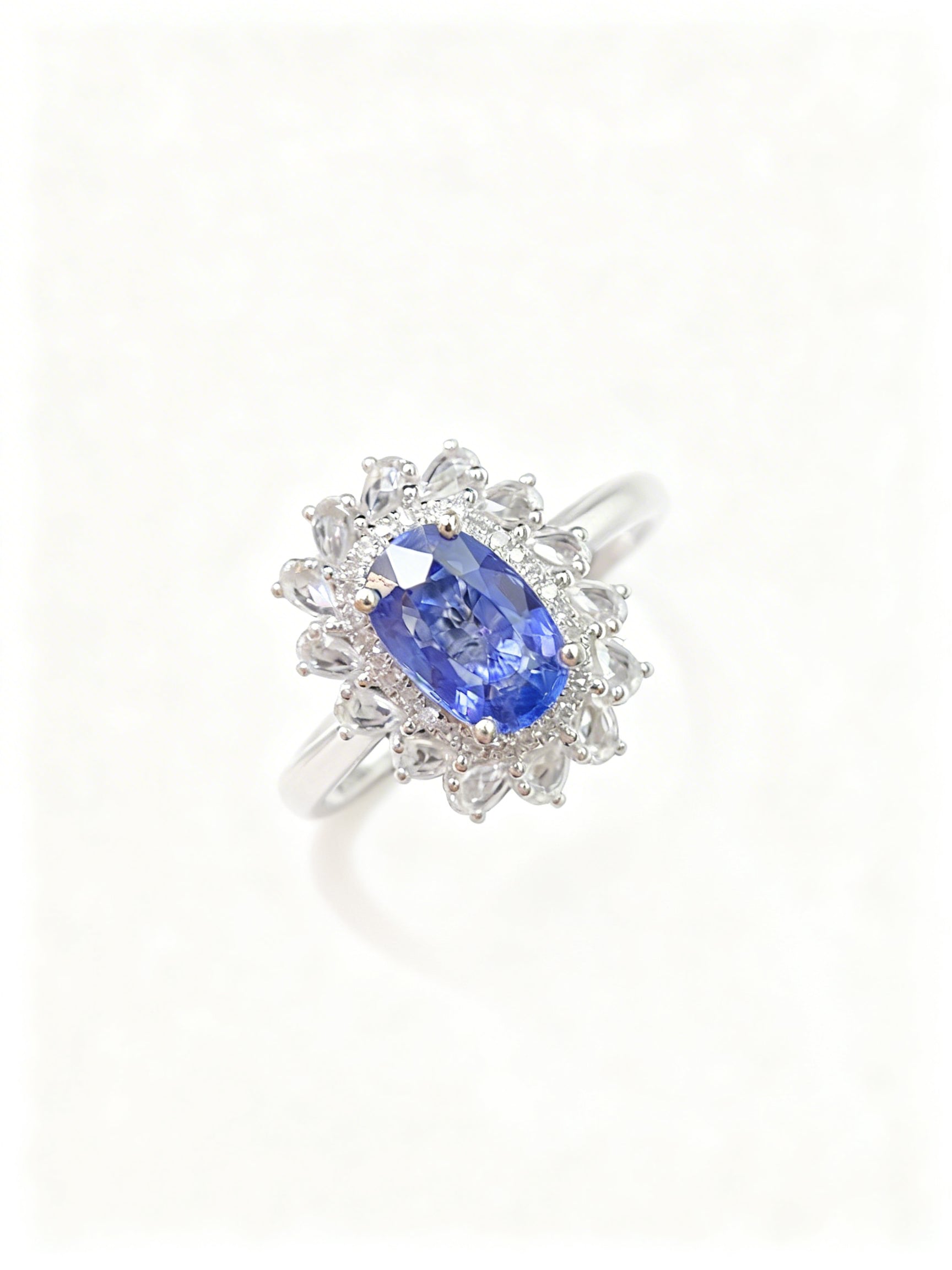 18K Gold Natural Sapphire Ring