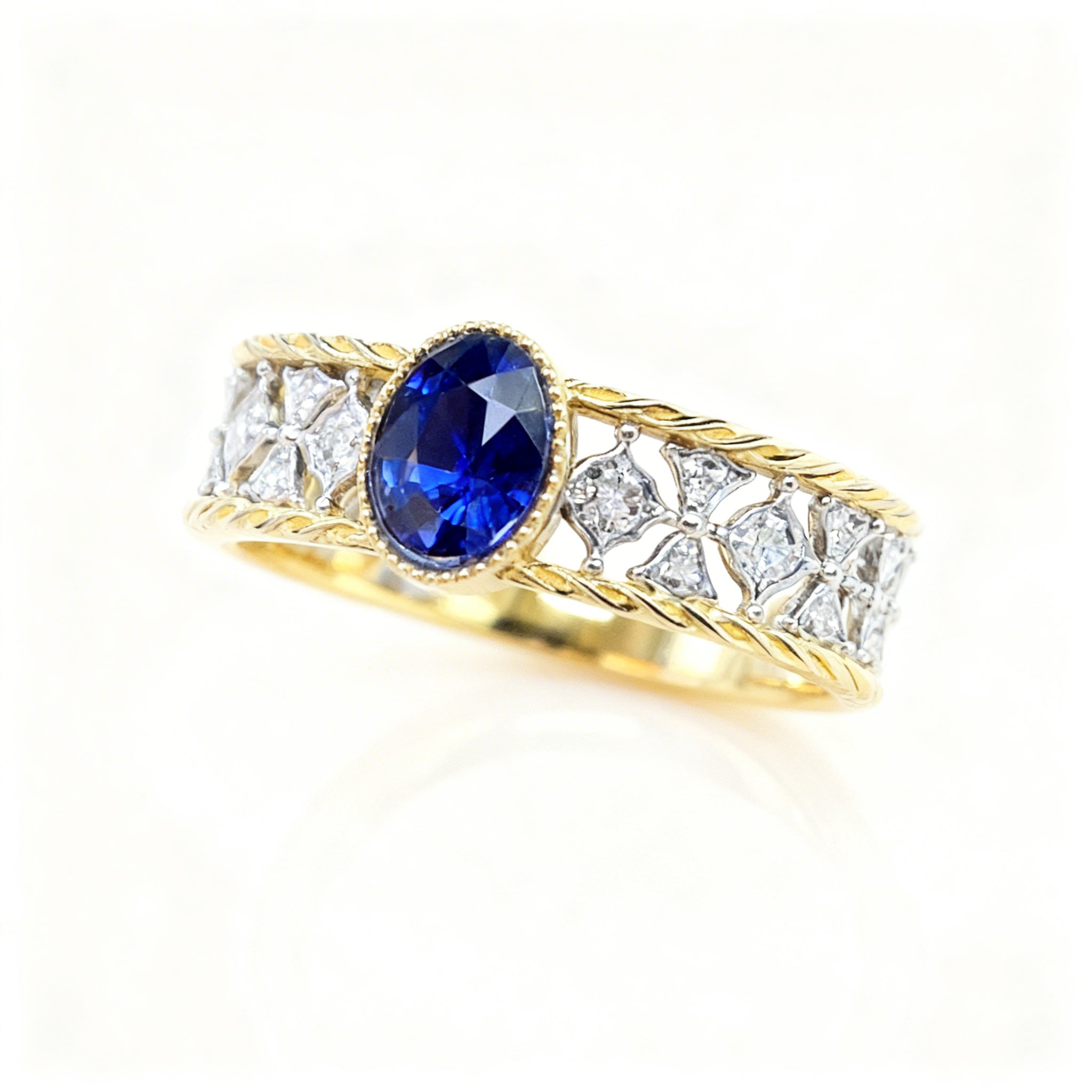 18K Gold Natural Sapphire Ring