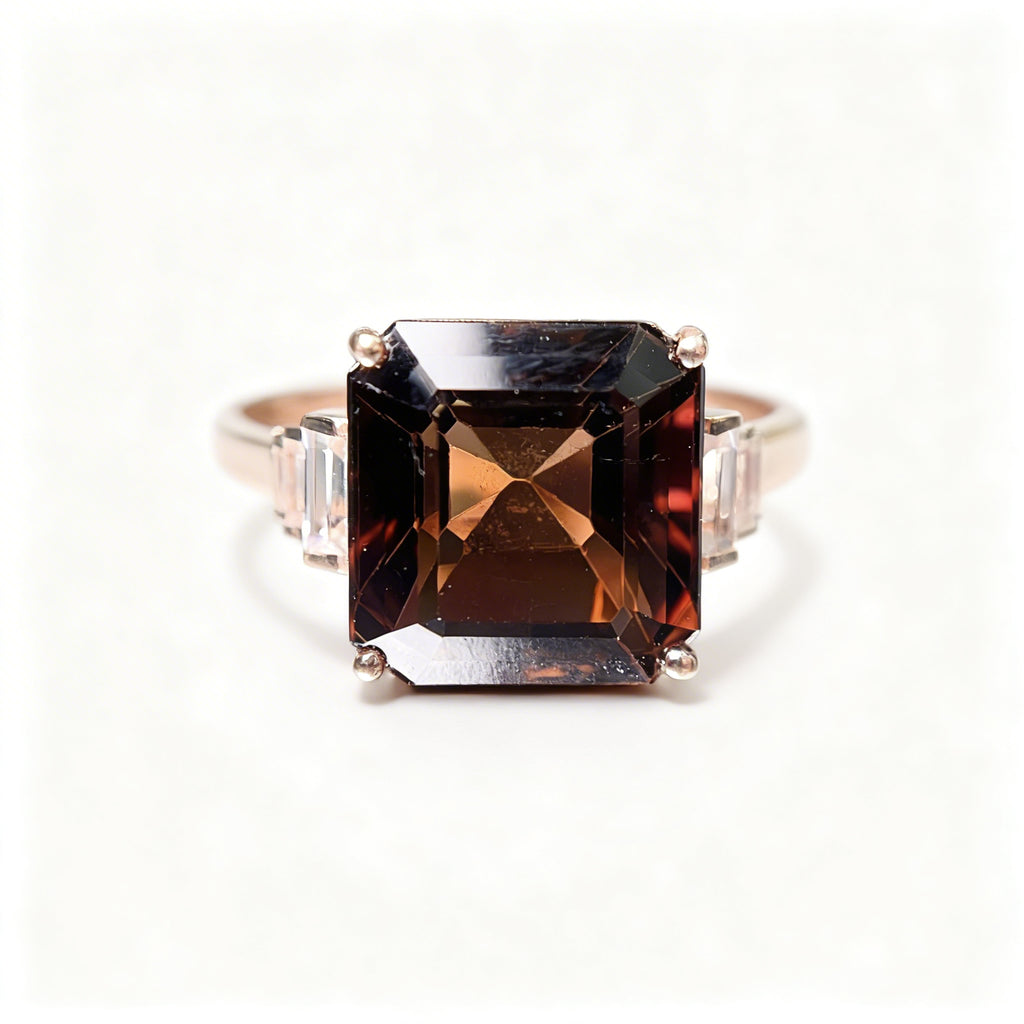 Natural Tourmaline Ring in 18K Gold
