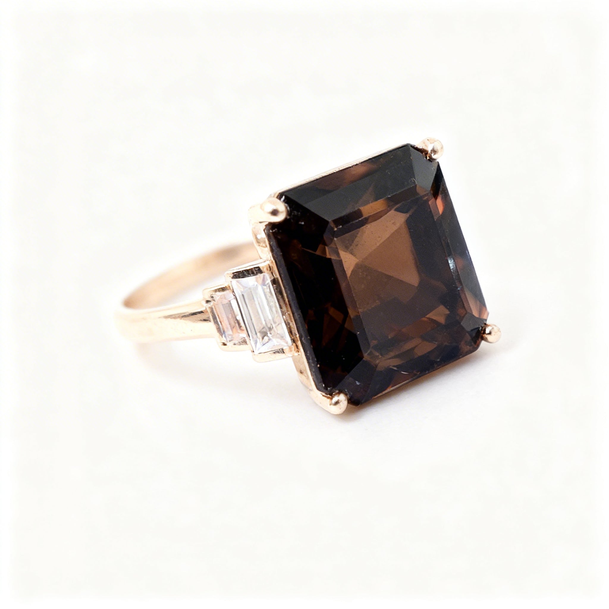 Natural Tourmaline Ring in 18K Gold