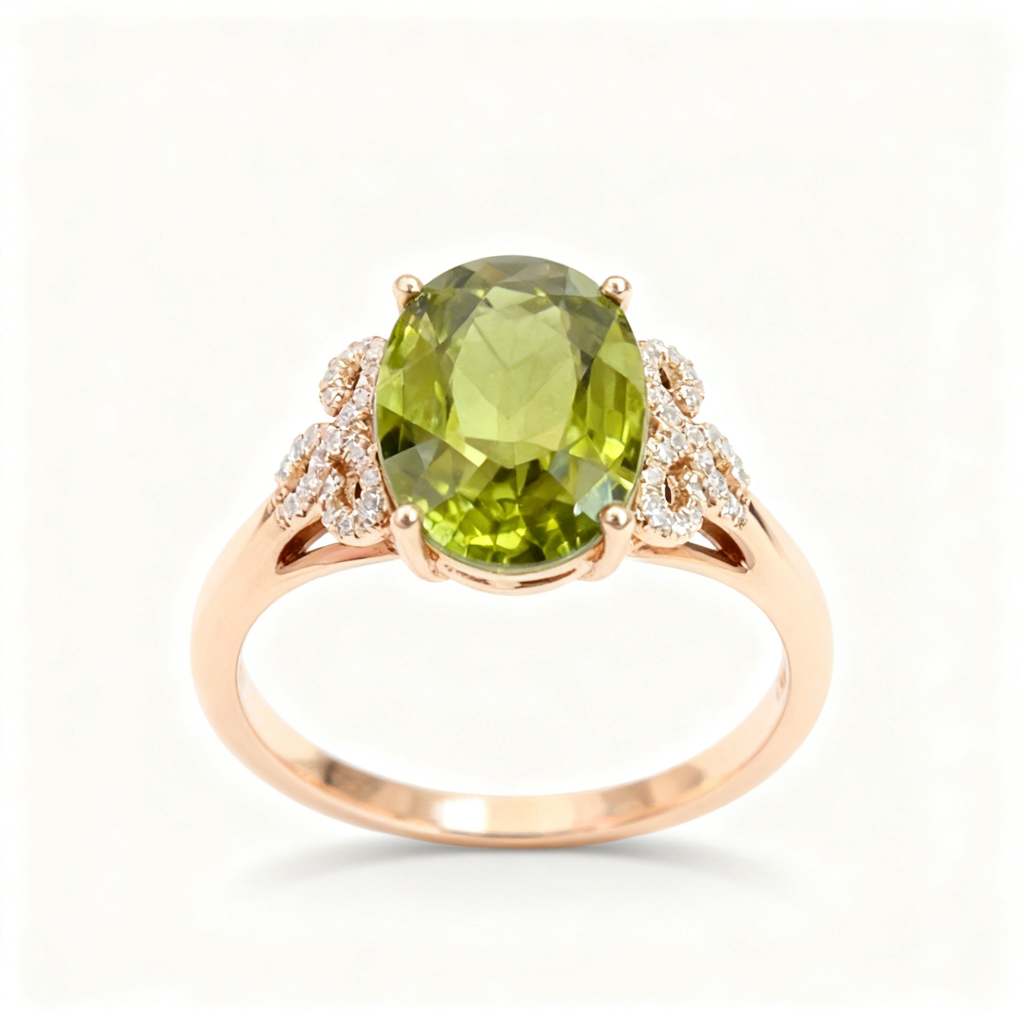 Natural Tourmaline Ring in 18K Gold