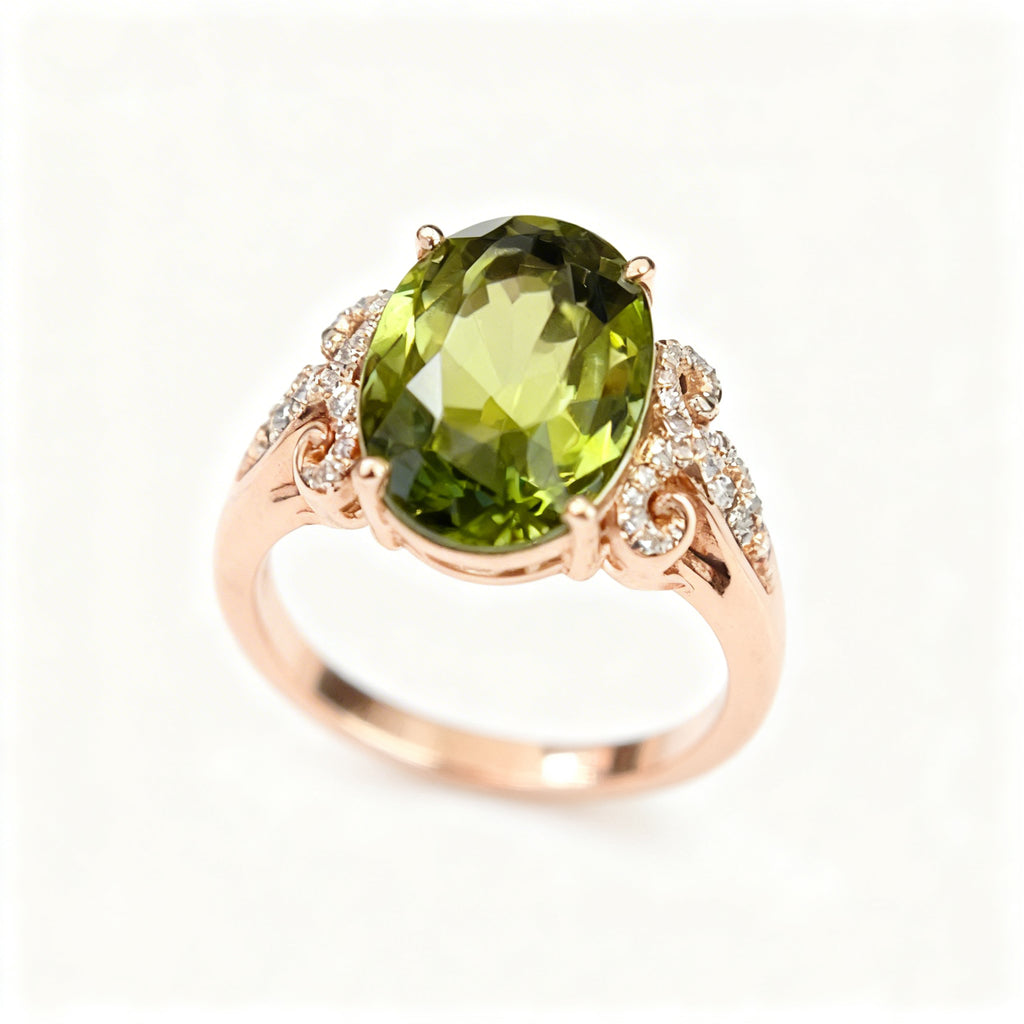 Natural Tourmaline Ring in 18K Gold