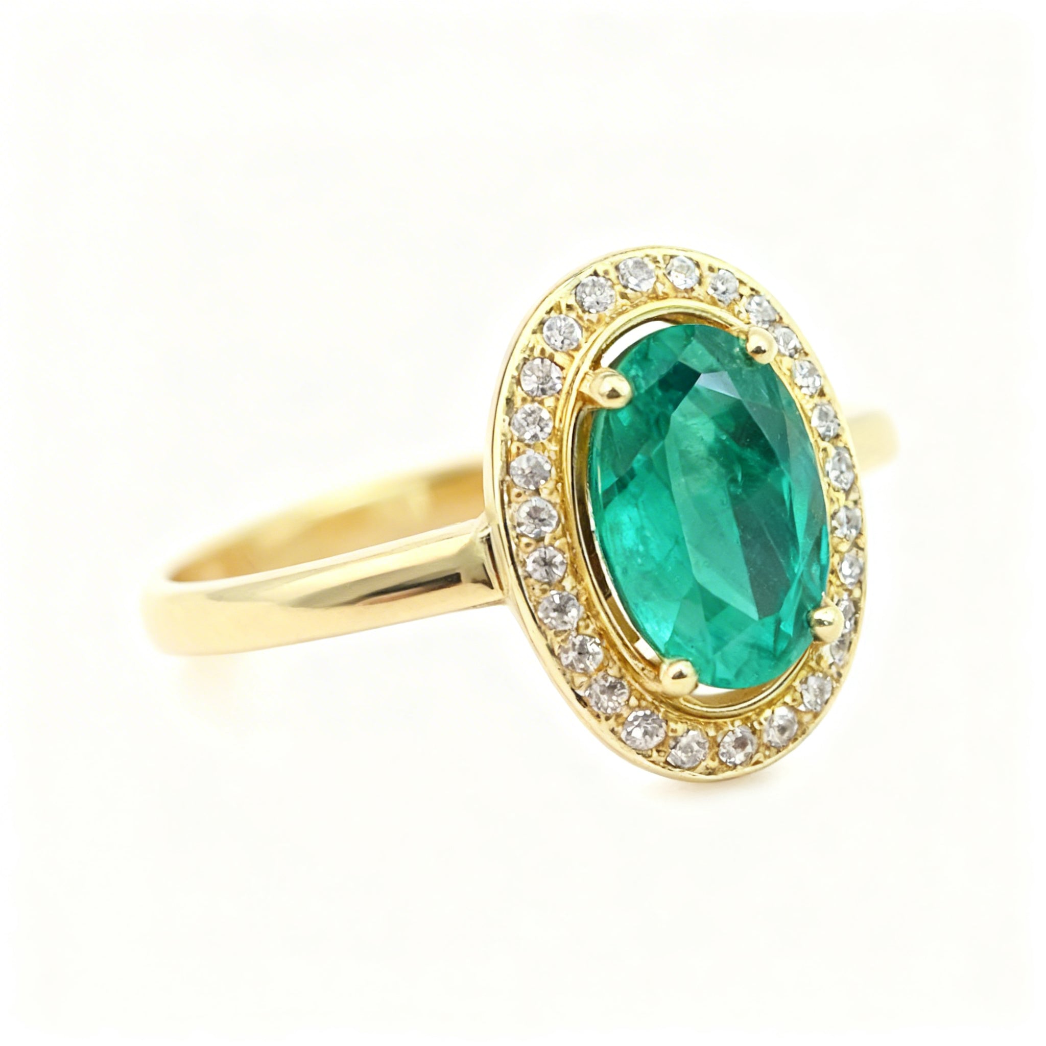 18K Gold Natural Emerald Ring